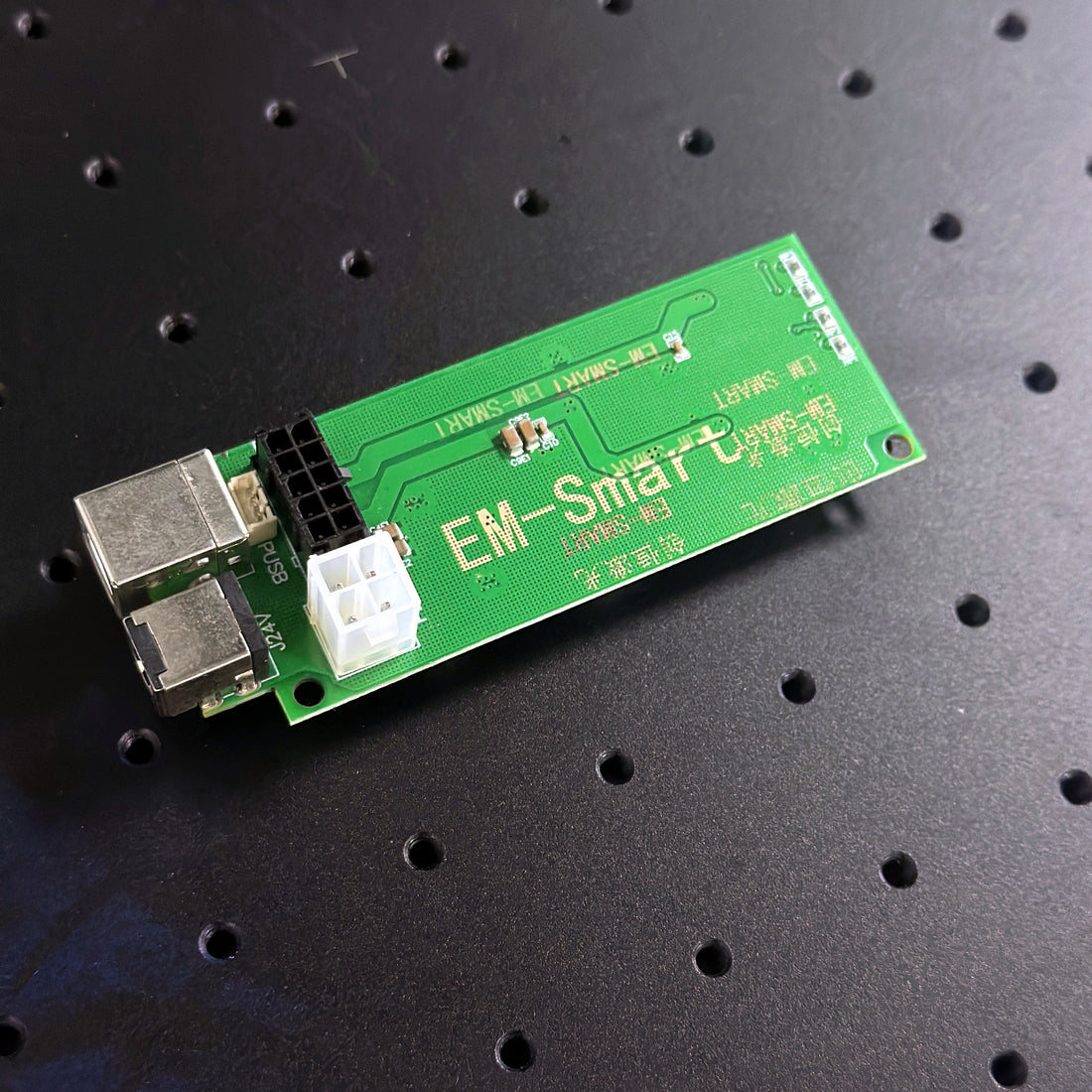<strong>Leiterplatte (PCB)</strong>